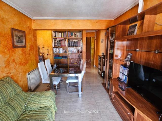 PISO EN VENTA EN EL BARRIO VIDAL. REF 10584