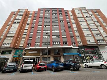 Piso en Venta en El Carbayedo El Quirinal