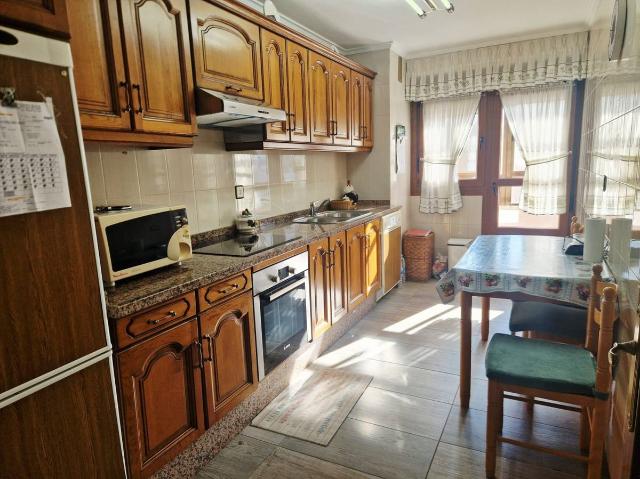 Piso en Venta en El Carbayedo El Quirinal