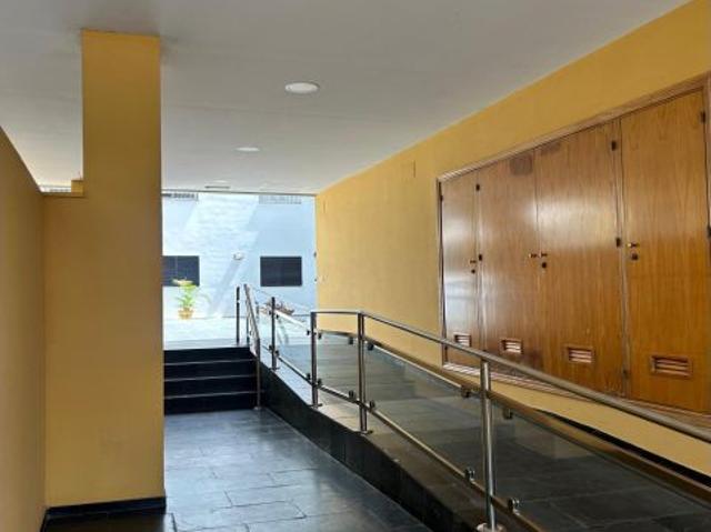 Piso en venta en el centro de Dos Hermanas con plaza de garaje y trastero