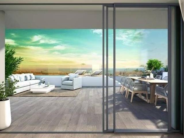 Piso en Venta en El Faro de Calaburra Chaparral