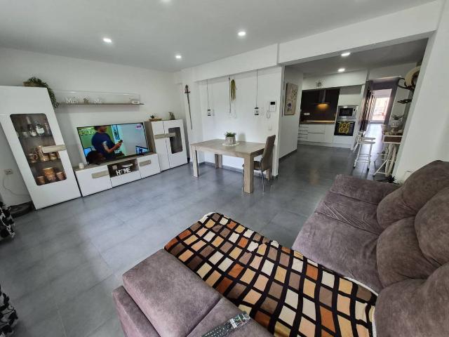 Piso en Venta en El Grao