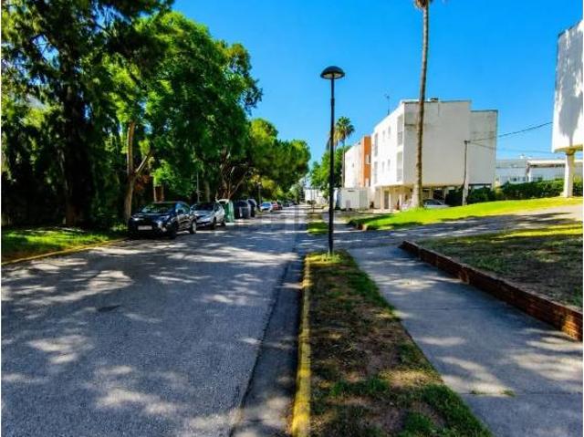 Piso en Venta en El Juncal Vallealto