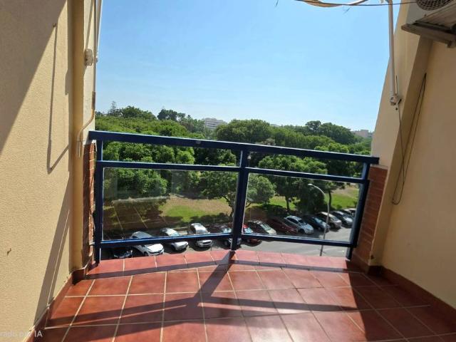 Piso en Venta en El Juncal Vallealto