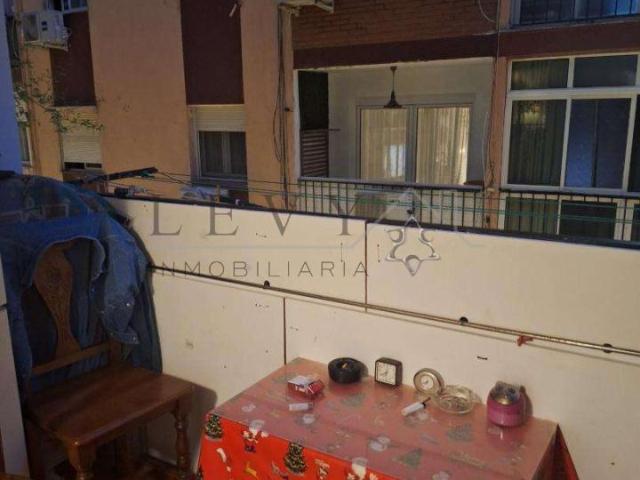 Piso en venta en El Palo