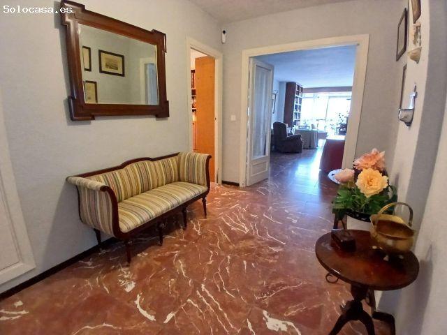 Piso en Venta en El Palo