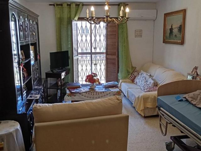 Piso en Venta en El Palo