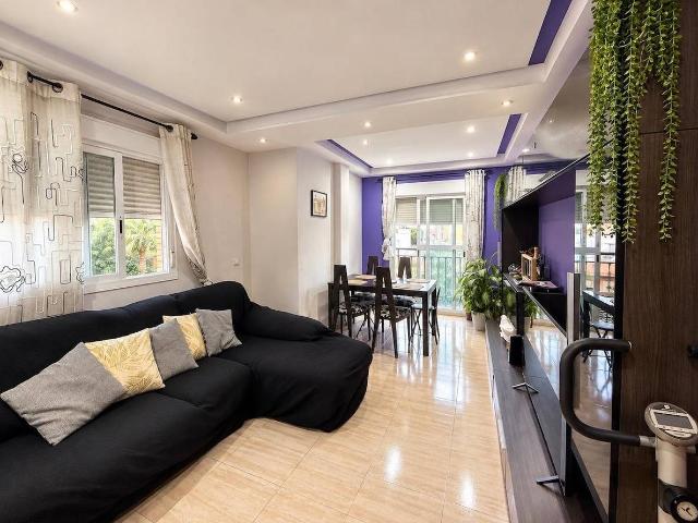 Piso en Venta en El Parador de las Hortichuelas