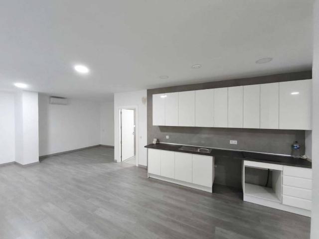 Piso en Venta en El Perchel