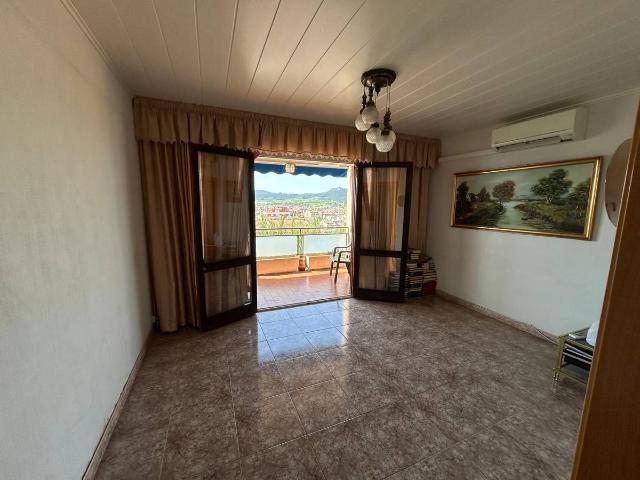 Piso en Venta en El Poble Sec