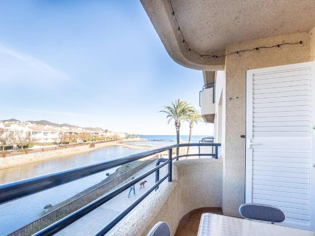 Piso en Venta en El Port