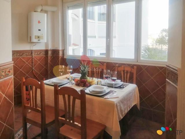 Piso en venta en El Portil. Piso en venta en El Portil Huelva, a tan solo 8 minutos andando de la playa. Pisos El.