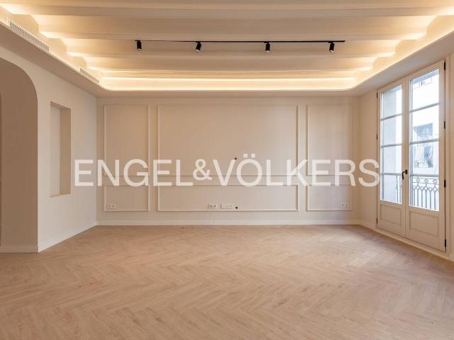Piso en Venta en El Raval