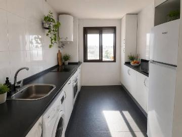 Piso en Venta en El Retiro La Vid