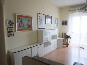 Piso en Venta en El Retiro La Vid