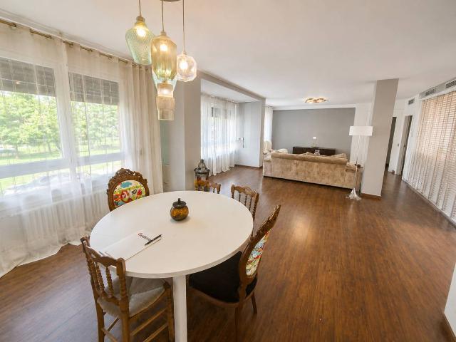 Piso en Venta en El Torreón Los Ángeles El Pilar