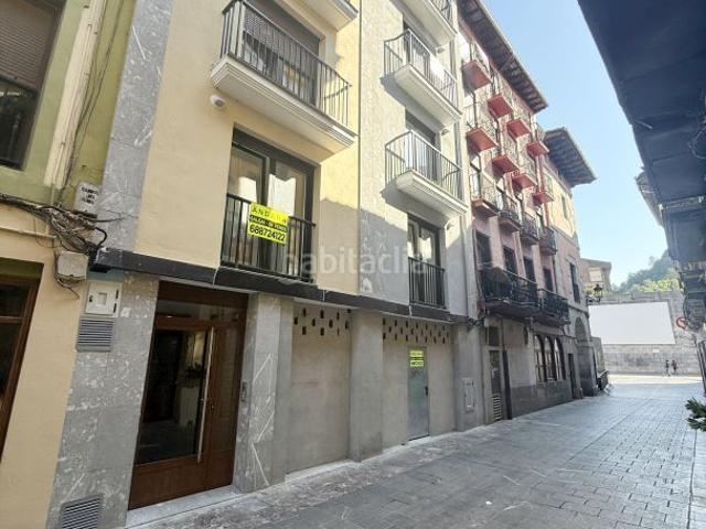 Piso en venta en Elgoibar. SE VENDE VIVIENDA EN ERROSARIO KALEA. Pisos.
