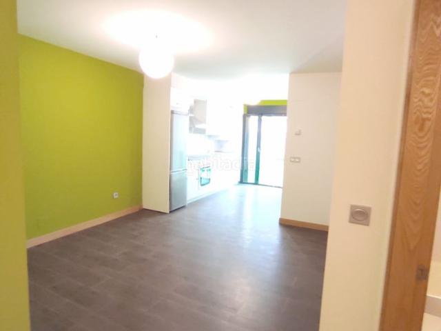Piso en venta en Elgoibar. ¡Tu nuevo hogar con trastero en el corazón de Elgoibar!. Pisos.