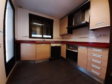 Piso en venta en Eliana l´, Pueblo. Se vende en La Eliana magnifico piso, centro, casco urbano. Pisos Eliana.