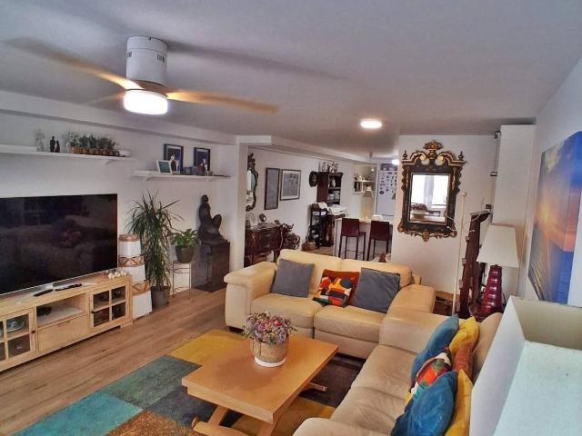 Piso en Venta en Ensanche Diputación