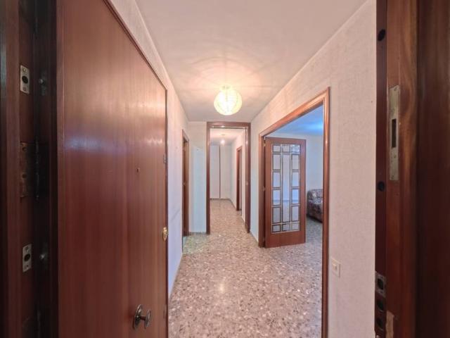 Piso en Venta en Ensanche Diputación