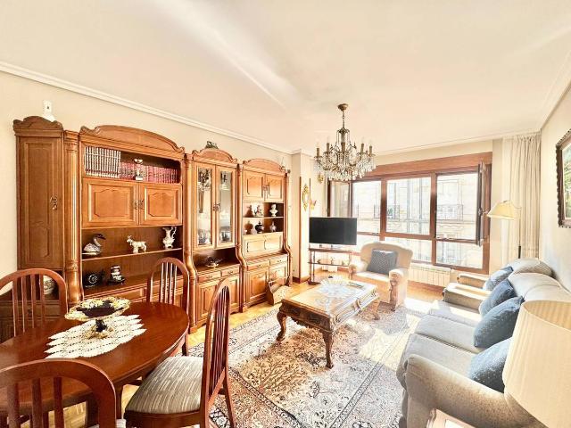 Piso en Venta en Ensanche