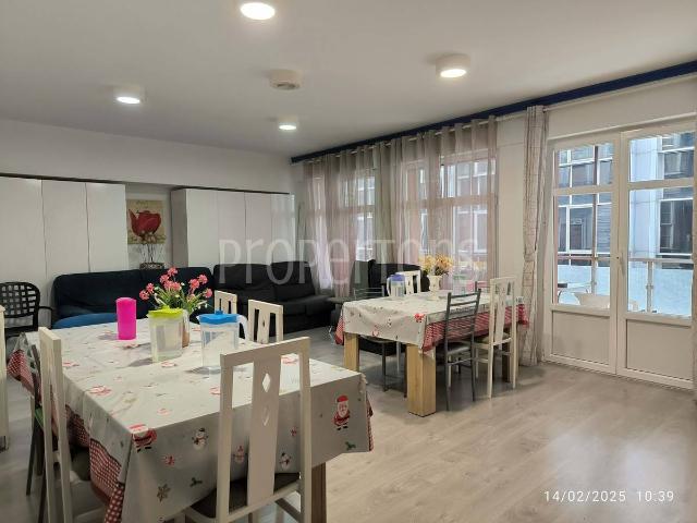 Piso en Venta en Ensanche