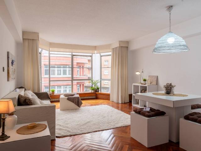 Piso en Venta en Ensanche