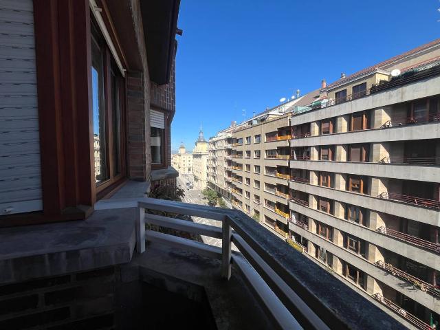 Piso en Venta en Ensanche