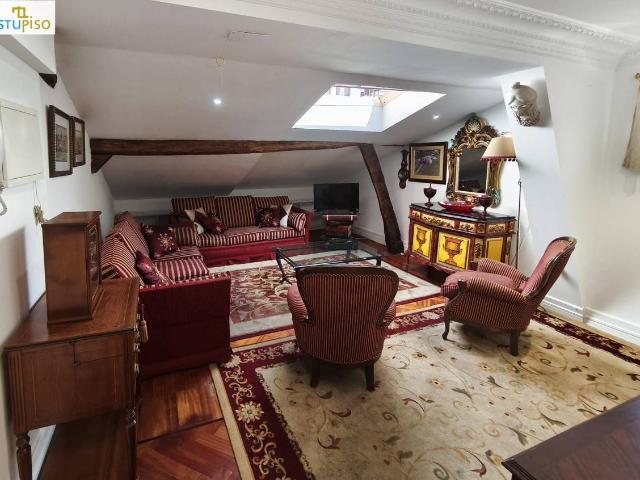 Piso en Venta en Ensanche