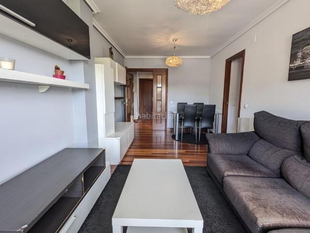 Piso en venta en Entrambasaguas. Piso en venta en Hoznayo, 3 dormitorios. Pisos.