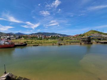 Piso en venta en Erandio. fasntásticas vistas a la ría. Pisos.