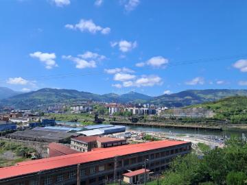 Piso en venta en Erandio. vivienda completamente exterior con mucha luminosidad. Pisos.