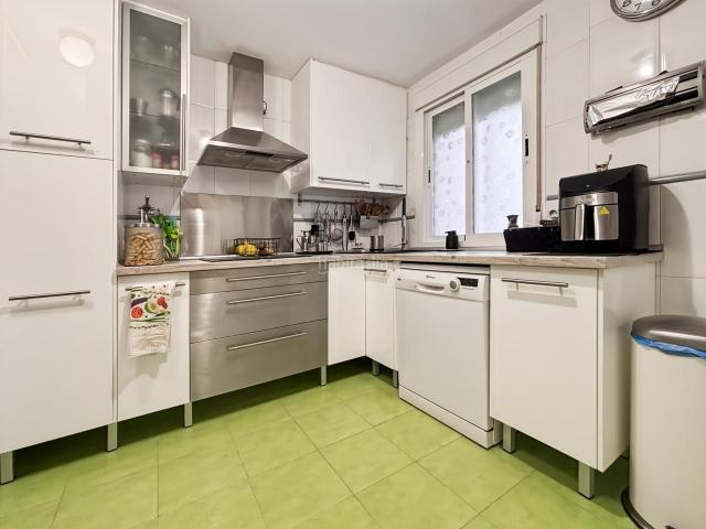 Piso en venta en Escorial El, Navalquejigo Los Arroyos. Piso en venta en urbanización privada Los Arroyos El Escorial. Pisos Escorial.