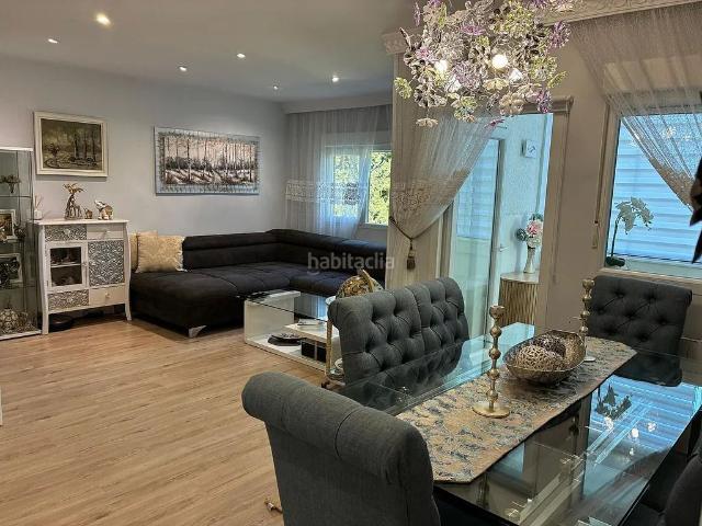 Piso en venta en Escorial El, Navalquejigo Los Arroyos. ¡Piso Reformado con Terraza y Vistas en Zona Privilegiada!. Pisos Escorial.
