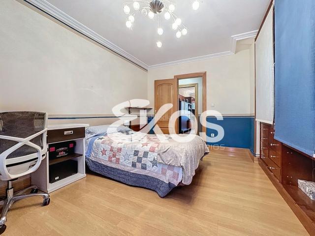 Piso en venta en Eskoriatza. Piso en venta en Centro, 4 dormitorios. Pisos.