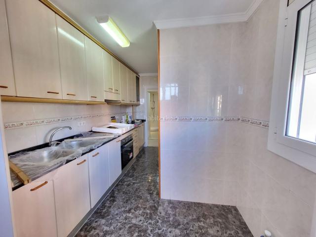 Piso en venta en Esparreguera, Nucli Urbà. OPORTUNIDAD PISO EN ESPARREGUERA. Pisos.