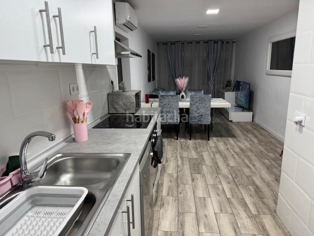 Piso en venta en Esparreguera, Nucli Urbà. BONITO PISO EN VENTA TOTALMENTE REFORMADO. Pisos.
