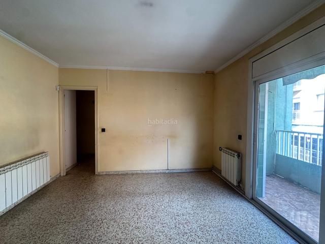 Piso en venta en Esparreguera, Nucli Urbà. Esparreguera 3 dormitorios 60 m2 Terraza hacia Camino Real Vell. Pisos.