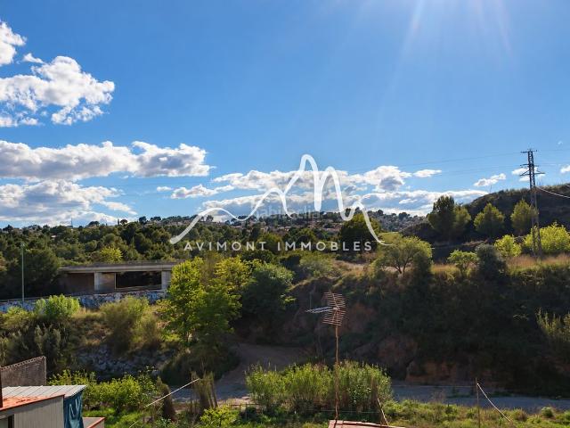 Piso en venta en Esparreguera, Nucli Urbà. Inversión con rentabilidad desde el primer día: vivienda alquilda. Pisos.