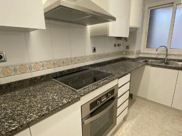 Piso en venta en Esparreguera, Nucli Urbà. PISO CON ASCENSOR EN PLENO CENTRO DE ESPARRAGUERA INVERSIÓN CON RENTABILIDAD DESDE EL PRIMER DÍA. Pisos.