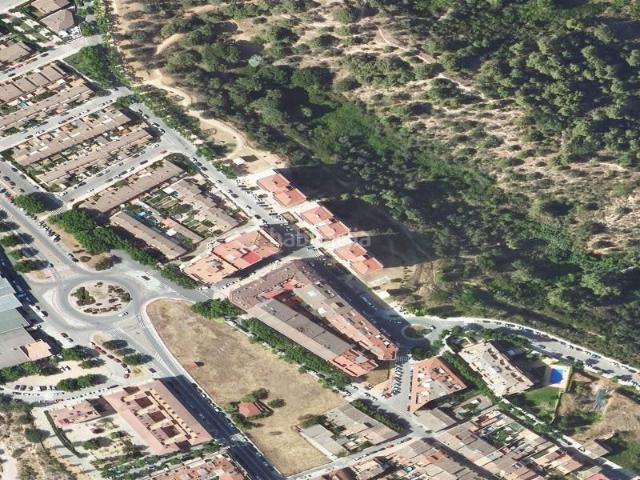 Piso en venta en Esparreguera, Nucli Urbà. Piso en Calle Cami de Can Comelles en Esparreguera, Barcelona. Pisos.