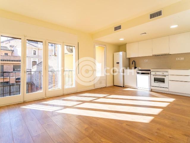 Piso en venta en Espluga de Francolí L´. PISO COMPLETAMENTE REFORMADO DE 3 HABITACIONES EN LESPLUGA. Pisos Espluga de Francolí.