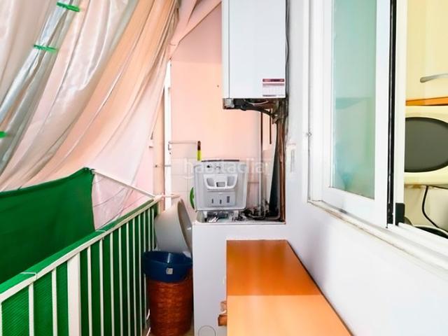 Piso en venta en Esplugues de Llobregat, Can Clota. CUATRO HABITACIONES ASCENSOR. Pisos Esplugues de.