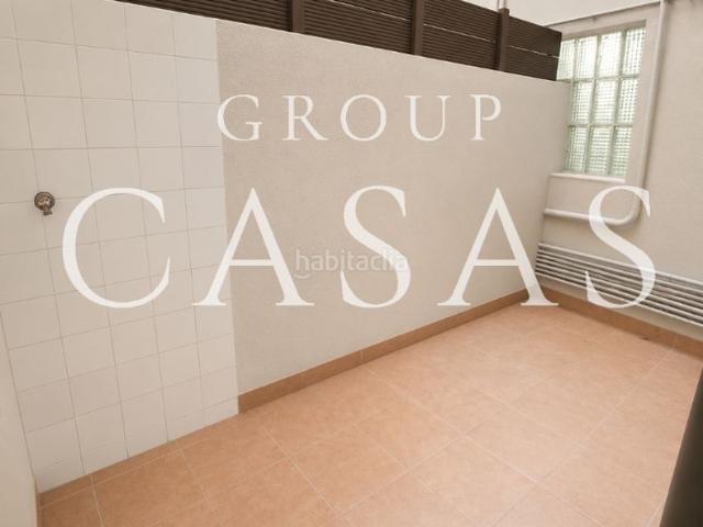 Piso en venta en Esplugues de Llobregat, Can Clota. ? Luminoso piso con orientación suroeste, ascensor y opción de parking en Can Clota. Pisos Esplugues de.