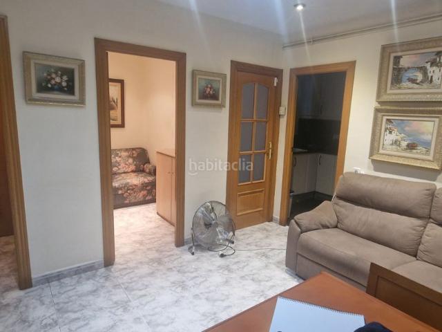Piso en venta en Esplugues de Llobregat, Can Vidalet. Piso con patio de 14 m² en Can Vidalet, Esplugues. Pisos Esplugues de.