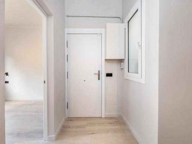 Piso en venta en Esplugues de Llobregat, El Gall. Atico con ascensor en el centro de Esplugues. Pisos Esplugues de.