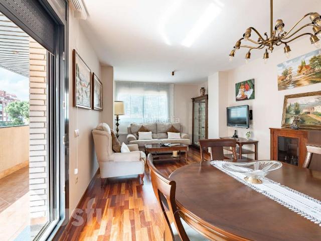 Piso en venta en Esplugues de Llobregat, El Gall. Pisos Esplugues de.