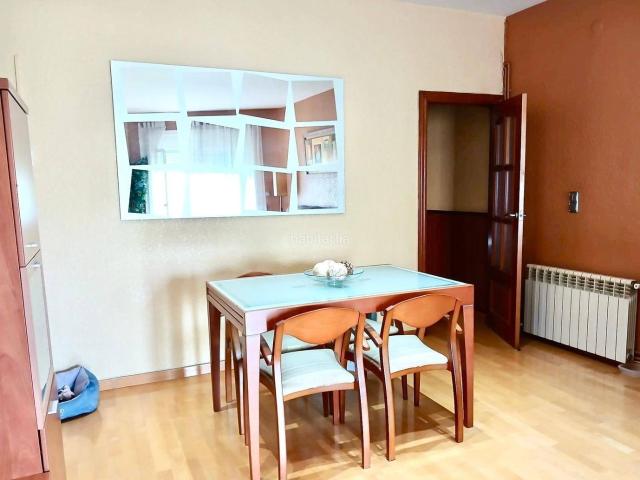 Piso en venta en Esplugues de Llobregat, La Plana. Gran oportunidad en Esplugues La Plana 124 m2 reales, luz todo el día y excelente ubicación. Ideal Inversores o compra con fondos. Pisos Esplugues de.