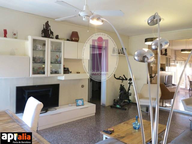 Piso en venta en Esplugues de Llobregat, Montesa. Piso en Venta en Ave. Cornellá Espacio y Comodidad a Tu Alcance. Pisos Esplugues de.